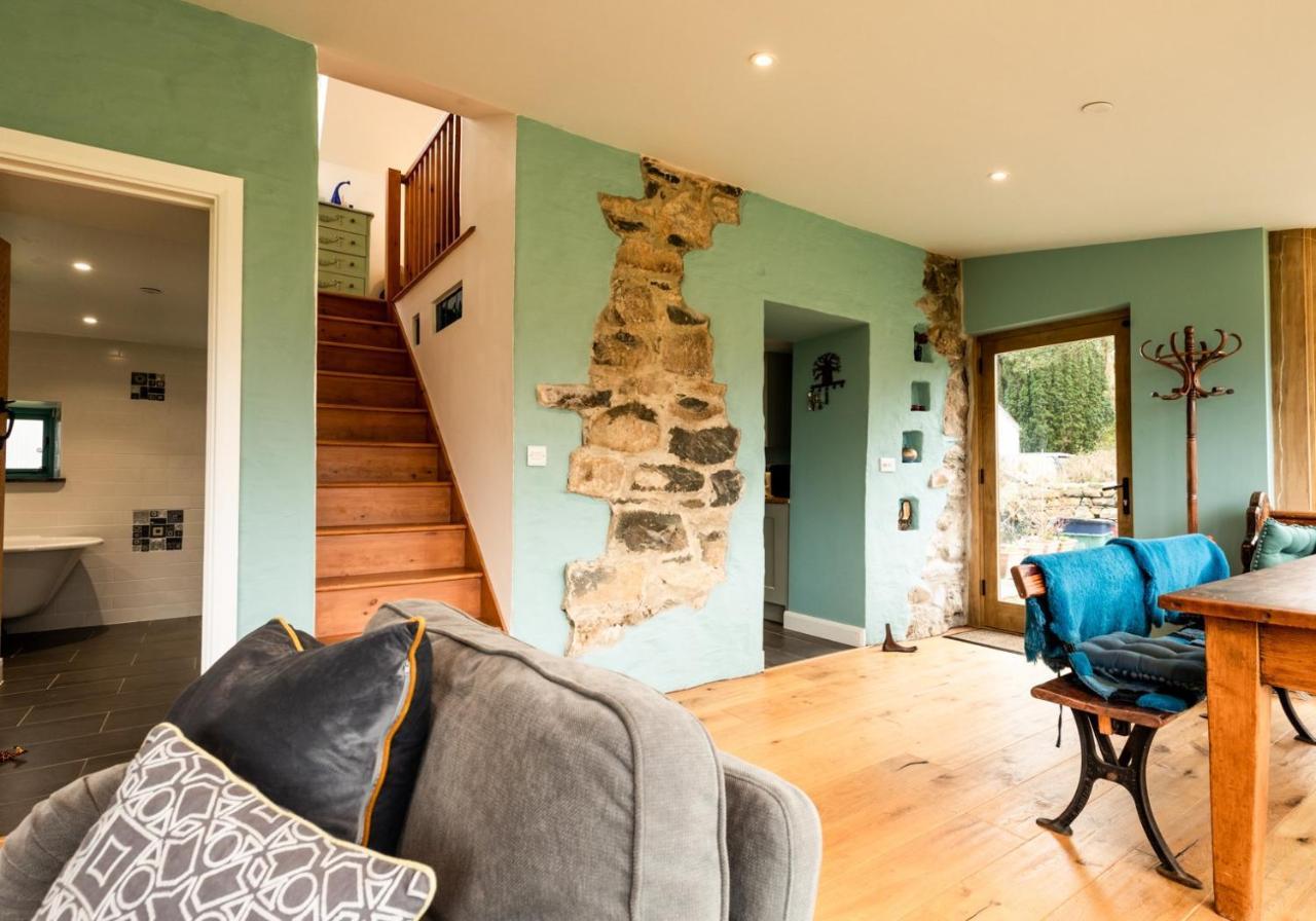 Penrhiw - A Country Cottage With Mountain Views 뉴포트 외부 사진