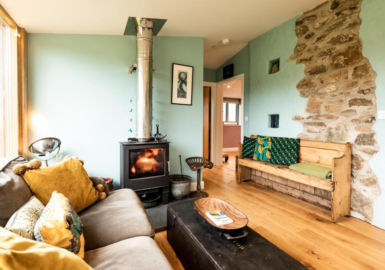 Penrhiw - A Country Cottage With Mountain Views 뉴포트 외부 사진